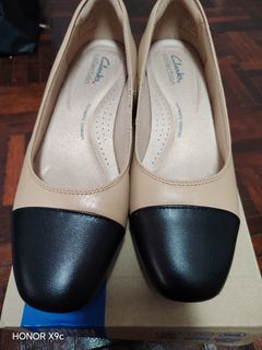 (Category: ) located in . Submitted by prelovedbynadhrah (Listing ID 1438124582, Image 1). Description: .