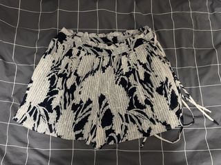 （分類：）位於 。 由 hwh888 提交（商品編號 1438186119，圖片 1）。簡介： 。
