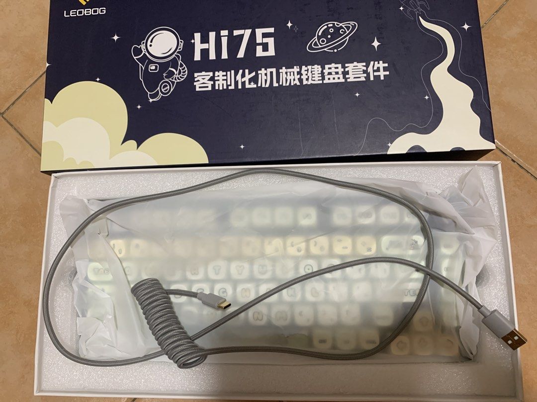 Computer keyboard456284953190737924