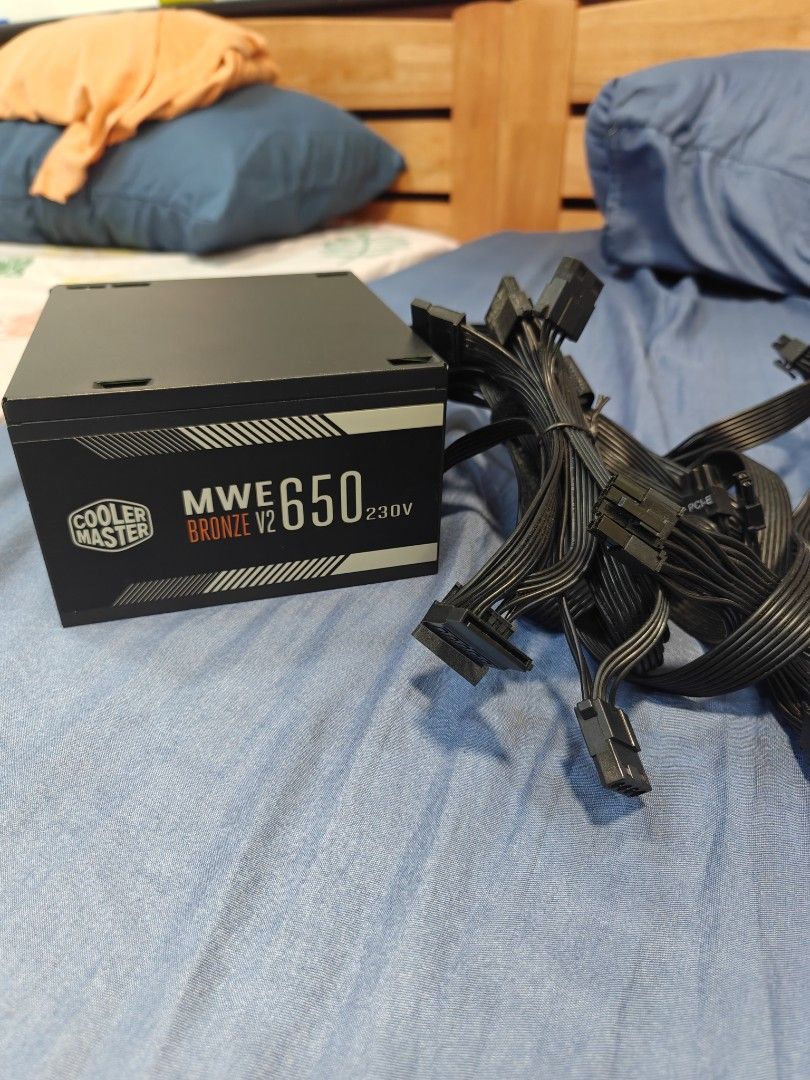 Cooler Master MWE Bronze V2 650W Power Supply455894809193359362