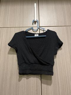 (Category: ) located in . Submitted by preloved_stuff29 (Listing ID 1438222547, Image 1). Description: .