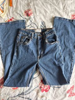 (Category: ) located in . Submitted by linsooo (Listing ID 1438176543, Image 1). Description: .