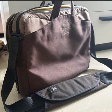 Crumpler Chester Squander Laptop Bag455782595728527360