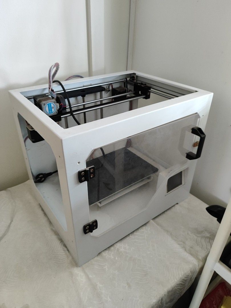 Custom 3D Printer455682113929881600