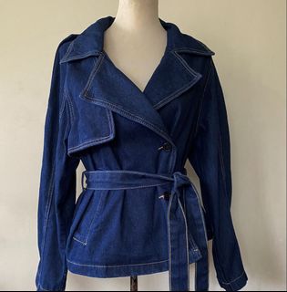 (Category: ) located in . Submitted by fromsissiescloset (Listing ID 1438127664, Image 1). Description: .
