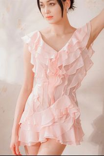 (Category: ) located in . Submitted by shopsellstyle (Listing ID 1438259056, Image 1). Description: .