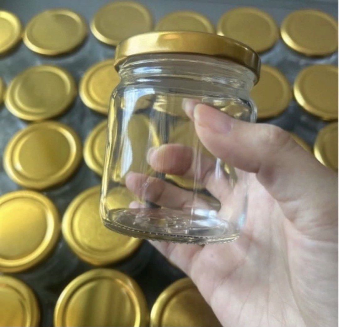 Empty Glass Jars with Gold Lids 180ml455956690539663360