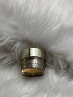 (Category: ) located in . Submitted by cosmedeals (Listing ID 1438248586, Image 1). Description: .