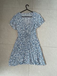 （分類：）位於 。 由 clarac 提交（商品編號 1438154771，圖片 1）。簡介： 。