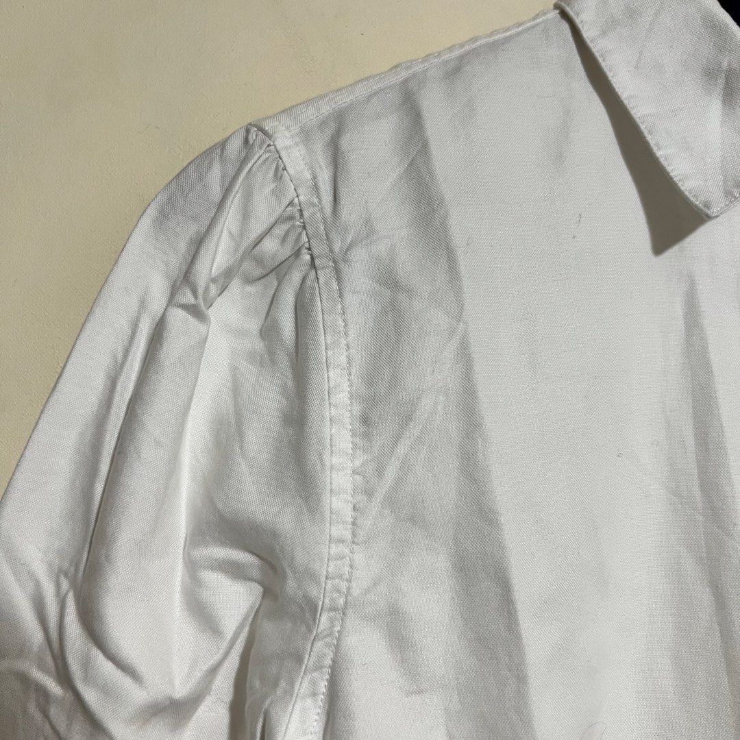 Fred Perry Buttondown L/S (Category: Longsleeves) located in Puerto Princesa. Submitted by mshookup (Listing ID 1438232037, Image 3). Description: Size: 6 USA Excellent USED Condition Measurements: 19.5" pit to pit 28" length Manage your expectations. Thrifted‼️.