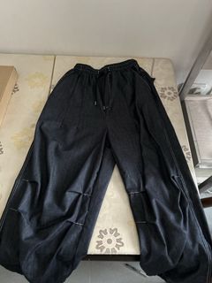 （分類：）位於 。 由 zhshhs 提交（商品編號 1438184604，圖片 1）。簡介： 。