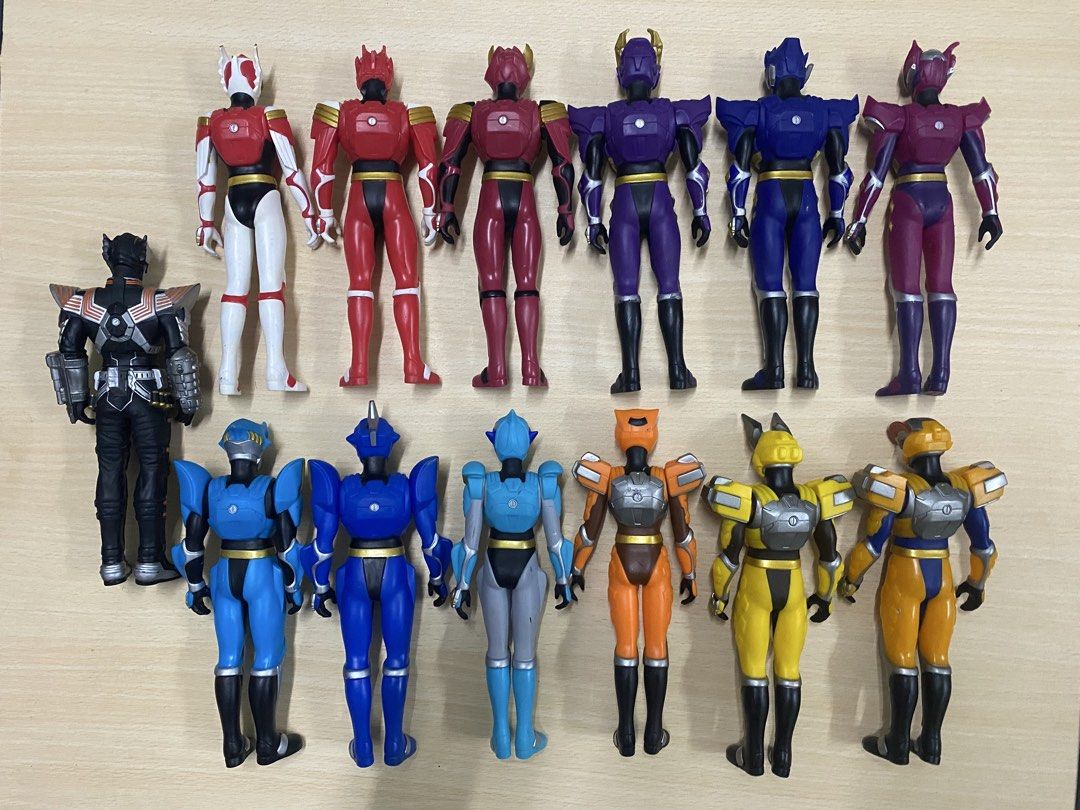 Gransazer Sofubi Set (Category: Toys & Games) located in Ulu Tiram. Submitted by mr.nobody97 (Listing ID 1438279393, Image 2). Description: harga satu puak RM150 puak api-ready stock puak angin-sold out puak air-sold out puak tanah-ready stock logia-RM70 jualan pencen pos dfod.
