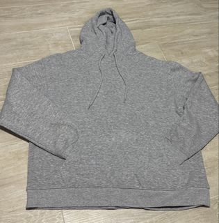 (Category: ) located in . Submitted by clearing_outmycloset (Listing ID 1438220504, Image 1). Description: .