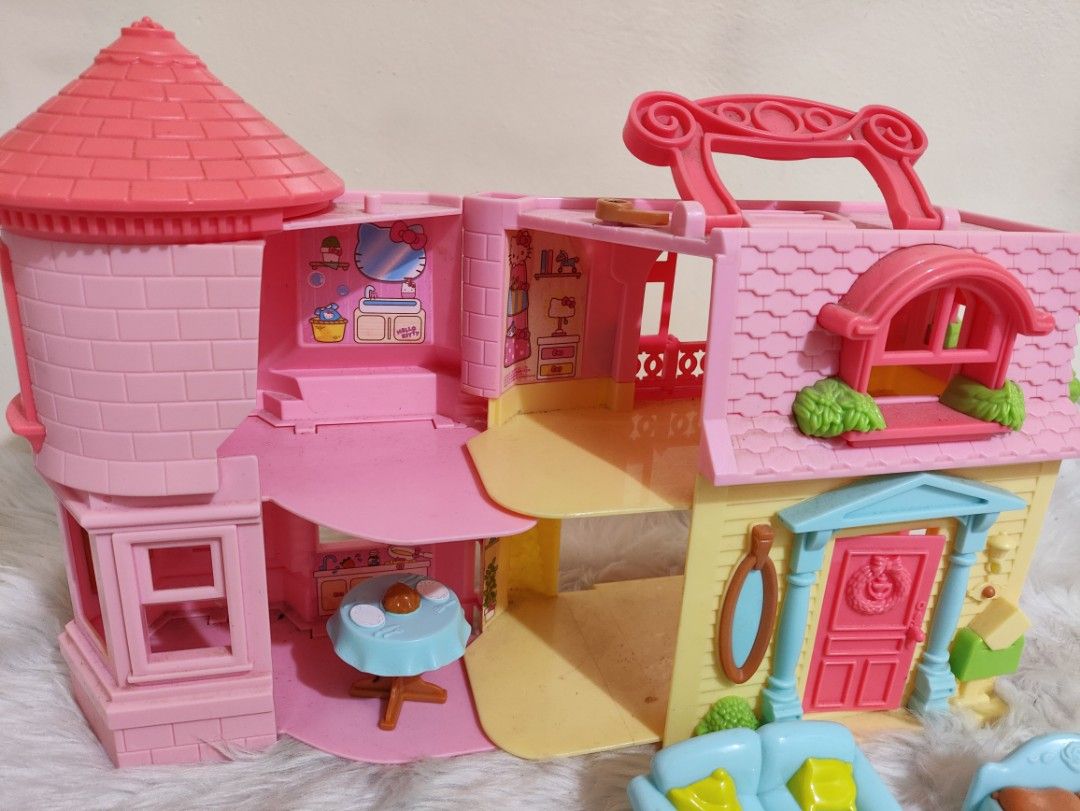 Hello Kitty Sweet Home Dollhouse Playset (Category: Kids Toys) located in Cavite. Submitted by tinetaclesss (Listing ID 1438171207, Image 2). Description: sold as seen what you see is what you get.