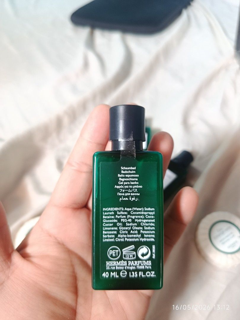 Hermes Eau d'Orange Verte Soap and Shower Gel (Category: Bath) located in San Juan, La Union. Submitted by roxannebri62274 (Listing ID 1438154576, Image 2). Description: - Hermes Eau d'Orange Verte Travel Set - Includes: 40ml Shower Gel & Perfumed Soap - Ideal for travel or as a gift - Both products feature the refreshing Eau d'Orange Verte fragrance -body wash -foam bath -shampoo -perfume soap 300 each 1,500 as set.