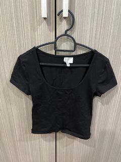 (Category: ) located in . Submitted by preloved_stuff29 (Listing ID 1438219948, Image 1). Description: .