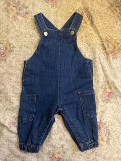 (Category: ) located in . Submitted by averysbabyshop (Listing ID 1438161840, Image 1). Description: .