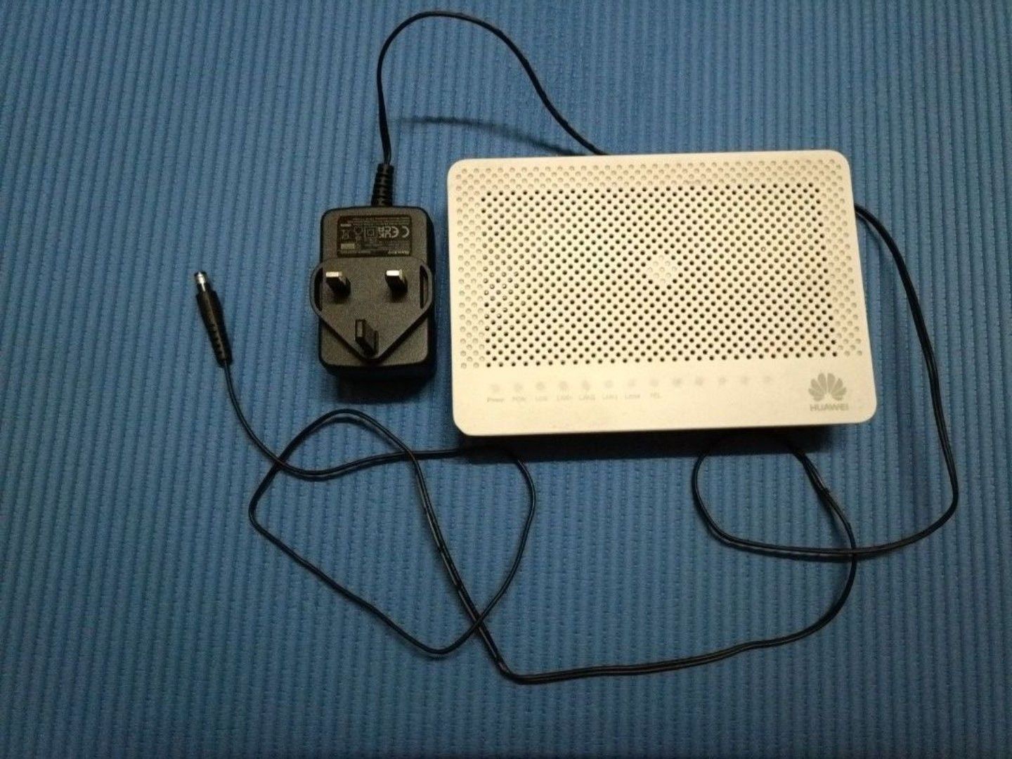 Huawei Modem with Power Adapter455775630551296000