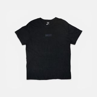 (Category: ) located in . Submitted by kyree_store (Listing ID 1438251675, Image 1). Description: .