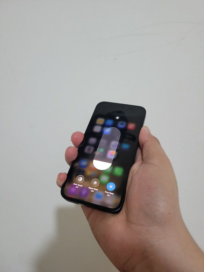 iphone 12mini 256gb 95%BH (Category: iPhone 12 Series) located in Manila. Submitted by jzack_01 (Listing ID 1438192878, Image 2). Description: all working true tone face id camera factory unclocked pm for more details.