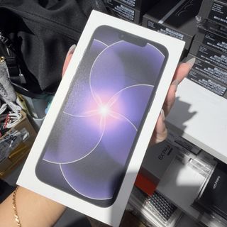 (Category: ) located in . Submitted by 8thavemobile.sg (Listing ID 1435270680, Image 1). Description: .