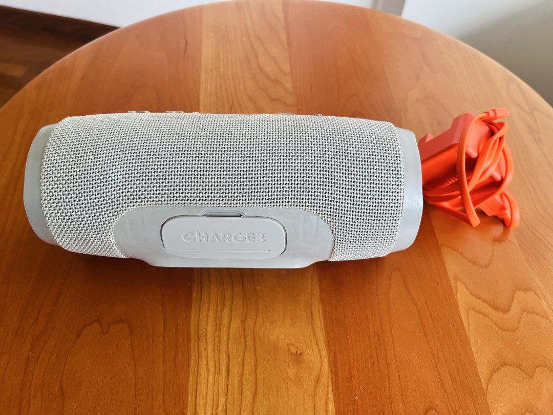 JBL Charge 3 Bluetooth Speaker - Grey473023864006912003