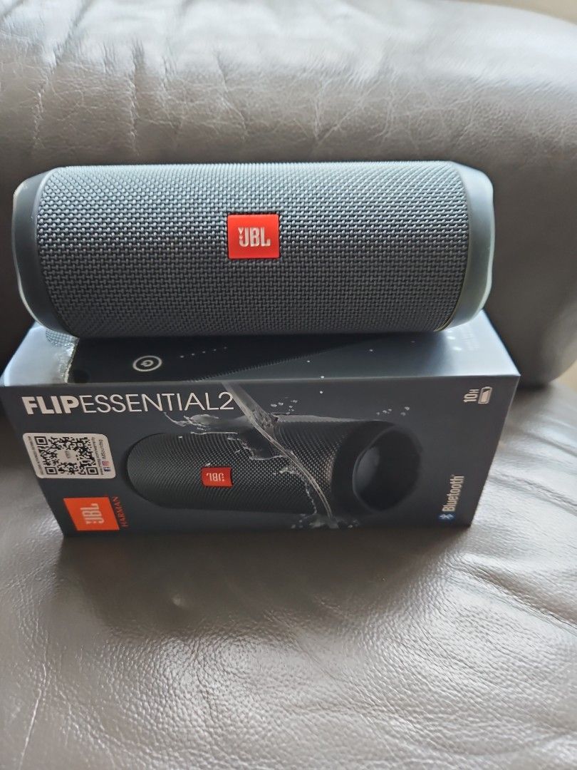 JBL Flip Essential 2 Bluetooth Speaker466814559165491200
