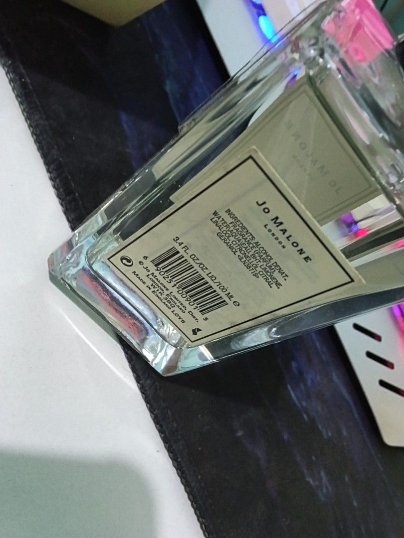 Jo Malone nectarine blossom and honey (Category: Fragrance & Deodorants) located in Pasig City. Submitted by perfumesrus (Listing ID 1438220233, Image 2). Description: Original Jo Malone bought from Japan way back 2019 pa ata to Basta this was bought before pandemic pa when we we're reselling Jo Malone perfumes. This was a Jo Malone stock and hind na nabenta. Please check the box for the condition, the box is not so nice na since stock na siya fo