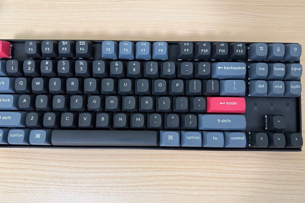 Keychron K8 Pro Mechanical Keyboard - Like New455777377877370880