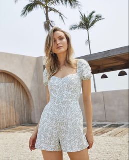 (Category: ) located in . Submitted by thriftchic_ (Listing ID 1438165065, Image 1). Description: .