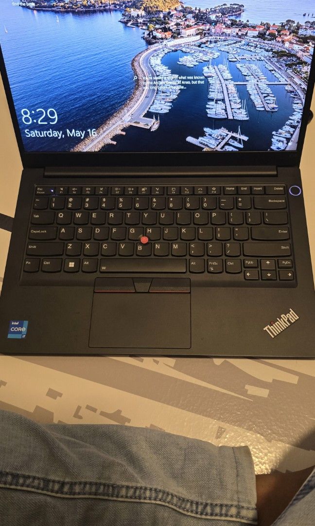 Lenovo laptop455461742702776322