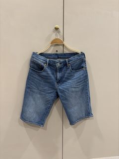 由 a97384 (刊登 ID 1438245812，圖片 1) 提交，位於 的 (類別：)，說明：。