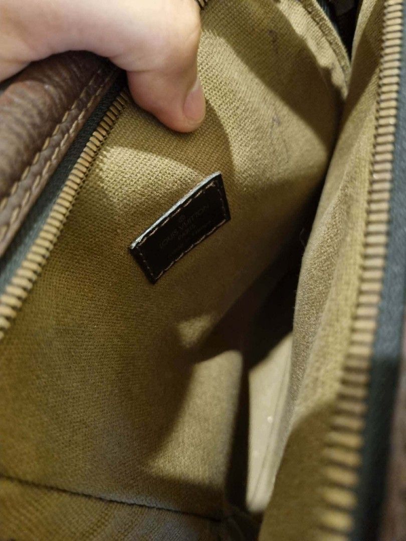 Louis Vuitton Brown Leather Shoulder Bag (Category: Luxury Bags & Wallets) located in Quezon City. Submitted by edwinvuru (Listing ID 1438153865, Image 2). Description: - Authentic Louis Vuitton shoulder bag - Brown leather - Flap closure with buckle - Zip closure - Interior brand label - Shoulder strap - Louis Vuitton logo on zippers - Made in France.