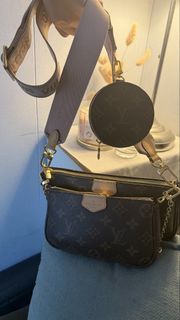 (Category: ) located in . Submitted by lanasmom (Listing ID 1438142791, Image 1). Description: .