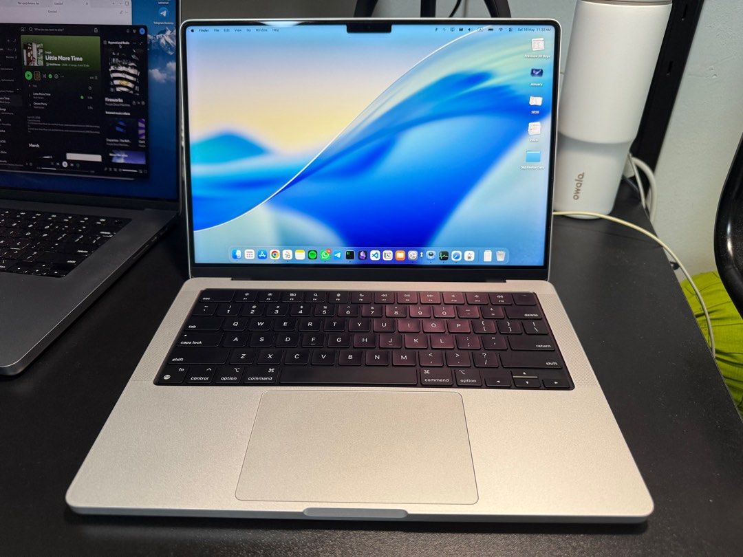 MacBook Pro M2 Pro 14 inch455551387813160961