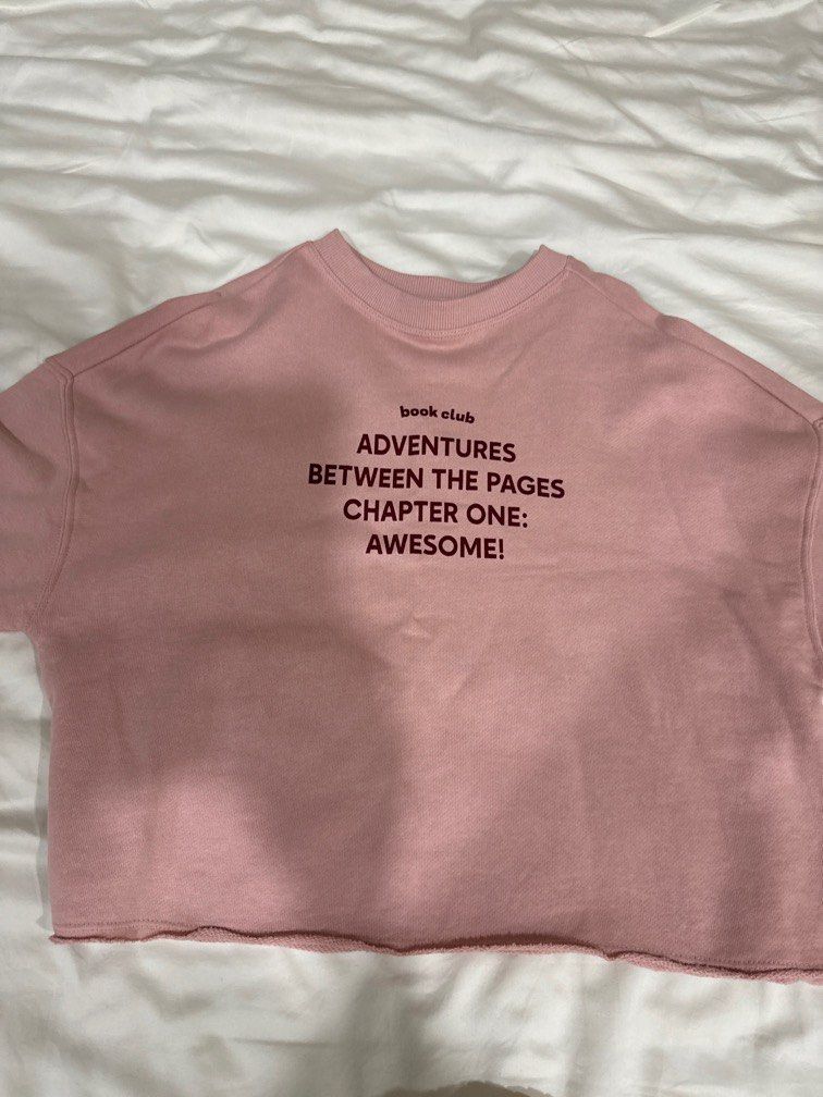 MANGO pullover (Category: Babies & Kids Fashion) located in Singapore. Submitted by macie (Listing ID 1438227328, Image 2). Description: Oversized sweater from MANGO Brand new Washed but not worn before Sweet colour and stylish Size: 11-12 (152cm) .
