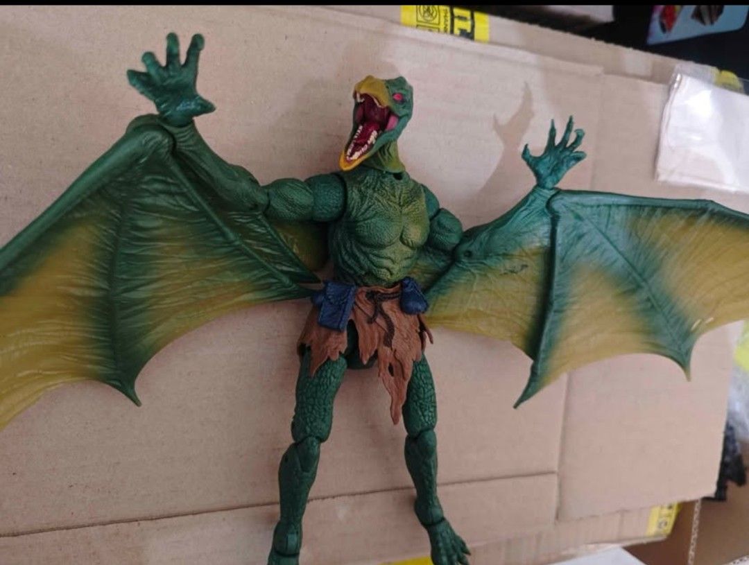 Marvel Legends Sauron BAF (Category: Figurines & Statues) located in Caloocan City. Submitted by Web.t (Listing ID 1438152194, Image 2). Description: newly build good condition pm for more details.
