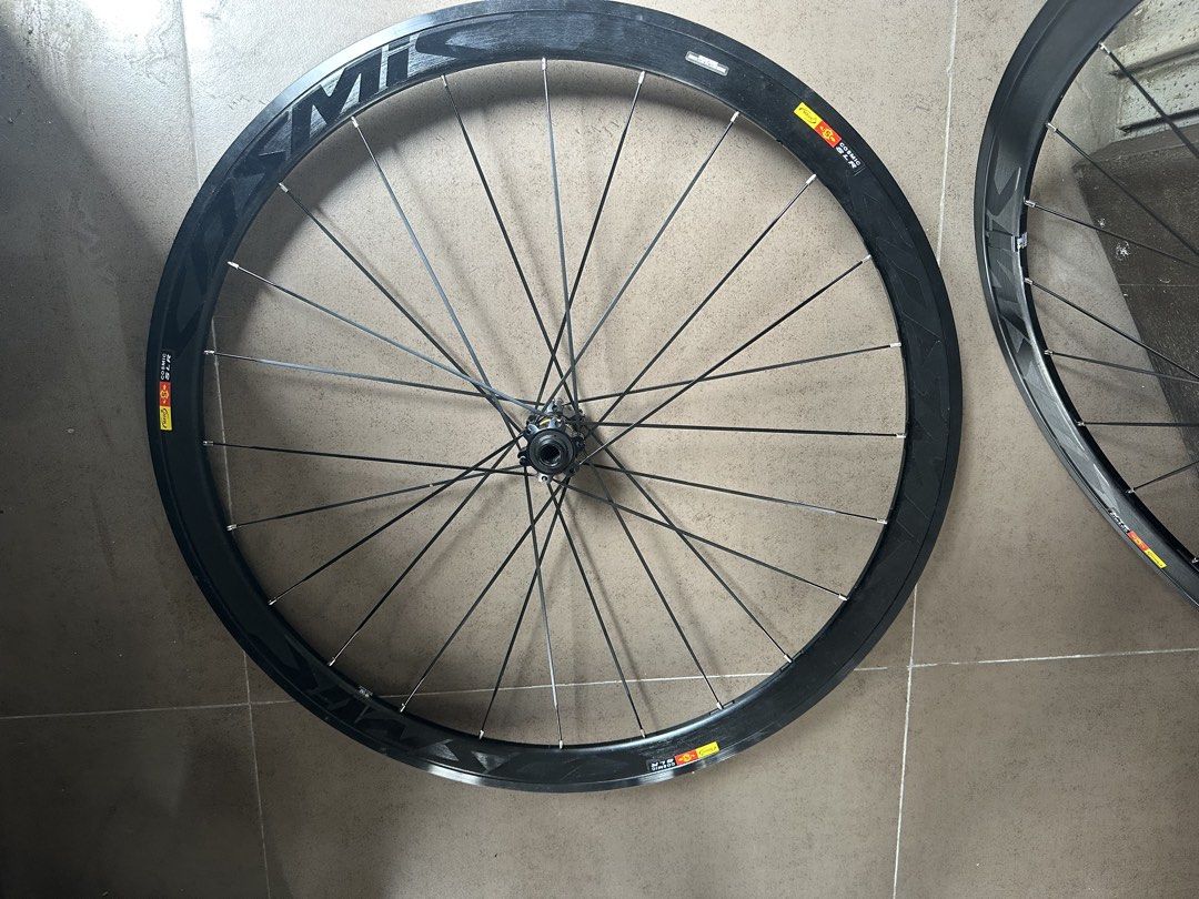 Mavic Road Bike Wheelset (Category: Bicycles) located in Pateros City. Submitted by yamclassic83420 (Listing ID 1438155981, Image 3). Description: - Mavic ssc cosmic slr road bike wheelset - Includes front and rear wheels - Sleek black finish - Features Mavic branding - Wheel size: 700C (28").