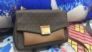 (Kategori: ) berada di . Dikirim oleh ll008 (ID iklan 1438236894, Gambar 1). Deskripsi: .