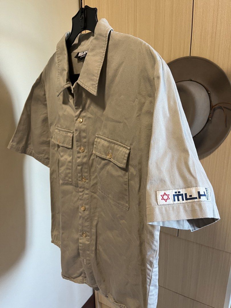 MICHIKO KOSHINO Utility Short Sleeve Button down Polo size Medium (Category: Tshirts & Polo Shirts ) located in Makati City. Submitted by ped.yanza (Listing ID 1438198722, Image 3). Description: MICHIKO KOSHINO London beige cotton short-sleeve button-down shirt with dual front chest pockets Boxy fit. Size Medium Measurements in inches (Laid flat) Length 25.5 Width pit to pit 21 Shoulder 18 Excellent condition Location: Pasay (Near DLSU or Gil Puy