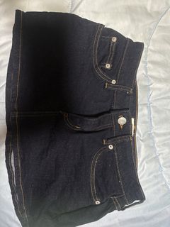 (Category: ) located in . Submitted by realme777 (Listing ID 1438278386, Image 1). Description: .