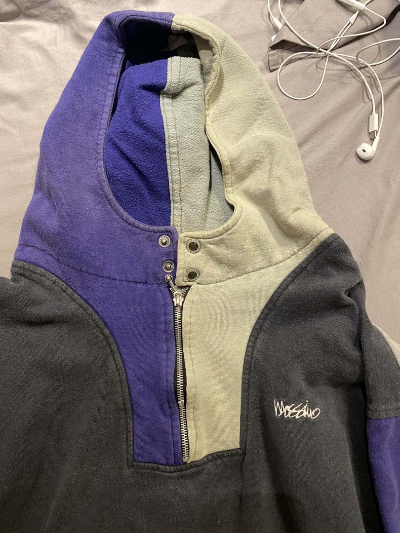 Mossimo Quarter Zip with hood (Category: Coats, Jackets and Outerwear) located in Caloocan City. Submitted by b4wang (Listing ID 1438167054, Image 3). Description: perfect for street wear .