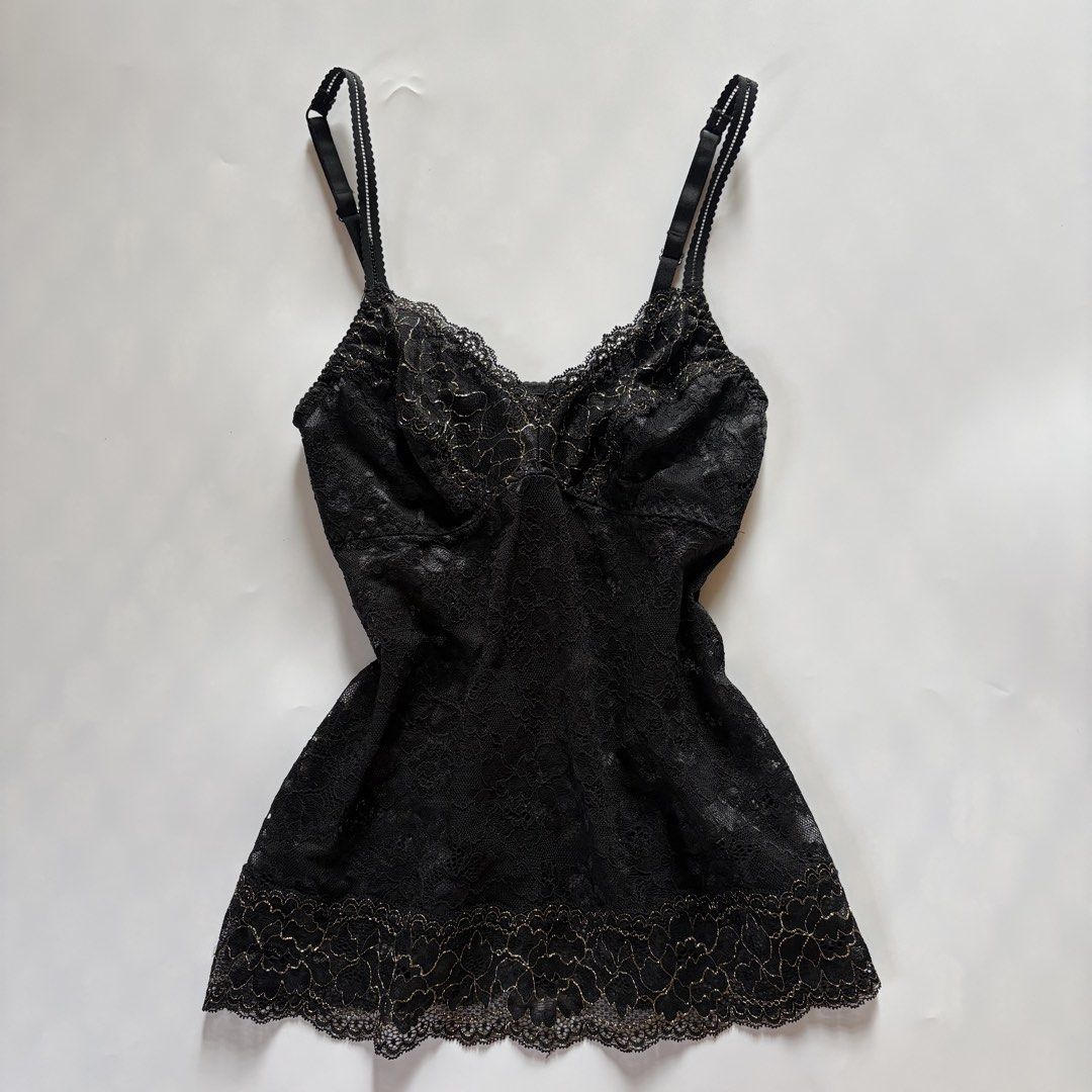 M&S black full lace pretty cut top (Category: Sleeveless) located in Quezon City. Submitted by kaelian_couture (Listing ID 1438116165, Image 1). Description: .