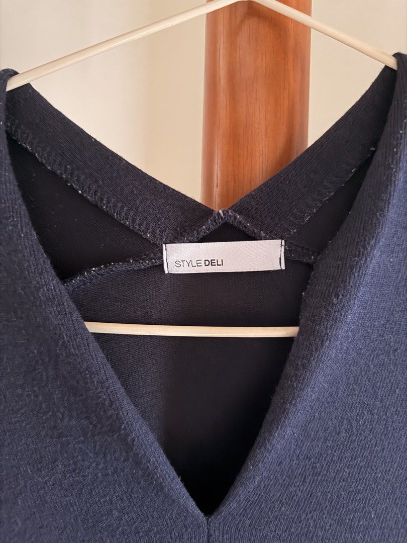 Navy Blue Long Sleeve Dress (Category: Dresses) located in Binan City. Submitted by ishnaaa (Listing ID 1438146517, Image 2). Description: - Never been used (just washed and stored) - No flaws - With pockets! - Japan brand - Delivery via lalamove, sf c/o buyer.