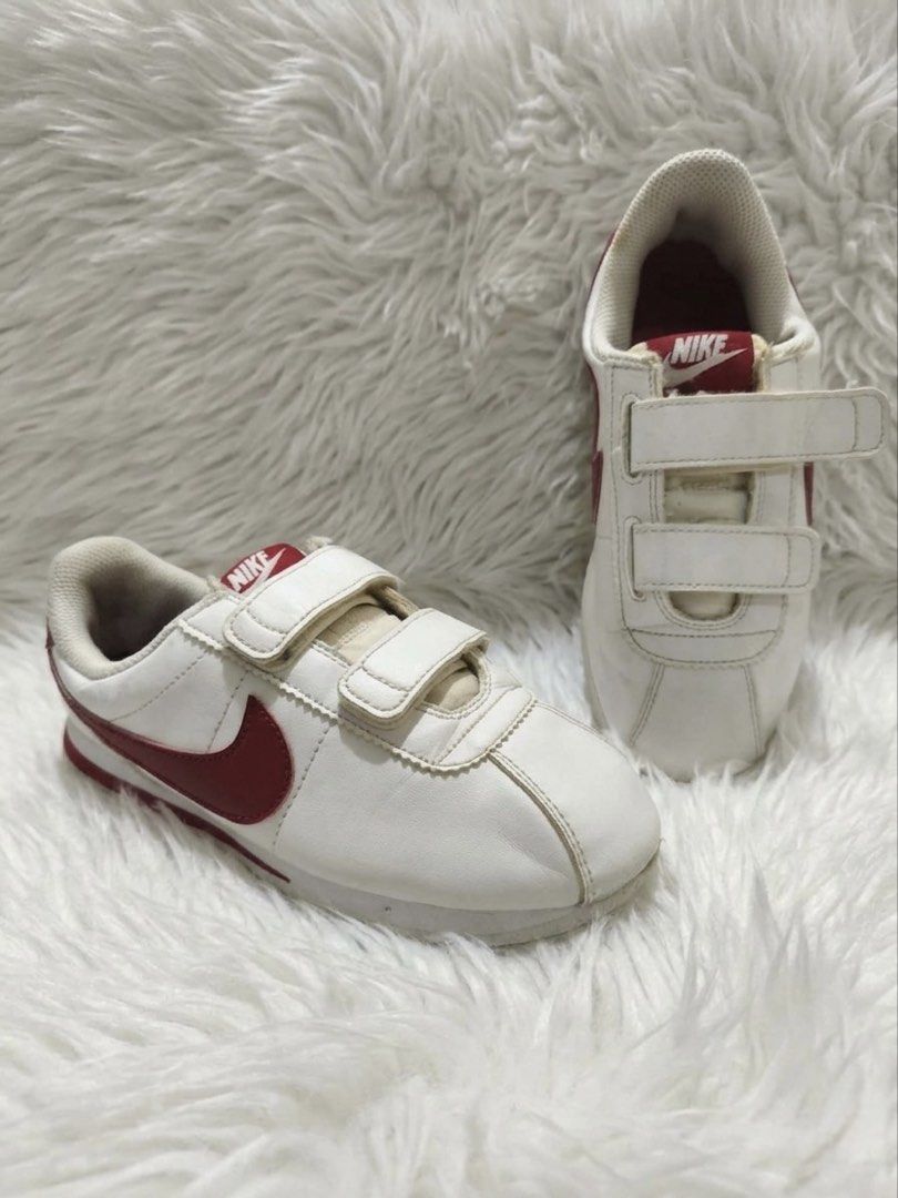Nike Cortez Kids (Category: Babies & Kids Fashion) located in Cainta. Submitted by anythingtodeclutter_ (Listing ID 1438167712, Image 1). Description: 18cm, 💯 original signs of wear, in excellent condition one of our fave, hard to let go 🥺 📌 price is negotiable, but no lowball offers, please 🩶 kindly double-check your size before buying to avoid confusion, please! 🩶 expect some signs of usage since these are preloved 🩶 strictly no return, n
