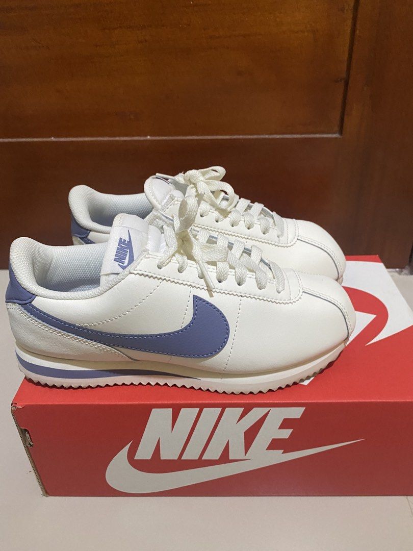 Nike Cortez Size 5 (Category: Sneakers) located in Cebu City. Submitted by spanishlatte___ (Listing ID 1438113833, Image 3). Description: Nike Cortez (Sail) Used only once, newly bought! Size 5 Cute color 🥹♥️ Bought online for 3k+ RFS: Wrong size, I am size 6.
