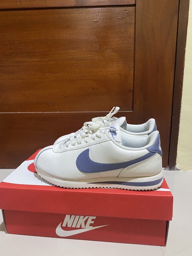 Nike Cortez Size 5 (Category: Sneakers) located in Cebu City. Submitted by spanishlatte___ (Listing ID 1438113833, Image 1). Description: Nike Cortez (Sail) Used only once, newly bought! Size 5 Cute color 🥹♥️ Bought online for 3k+ RFS: Wrong size, I am size 6.