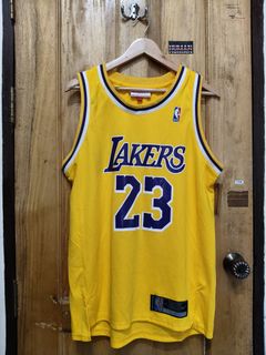 (Category: ) located in . Submitted by retrothreads-r18 (Listing ID 1438300669, Image 1). Description: .