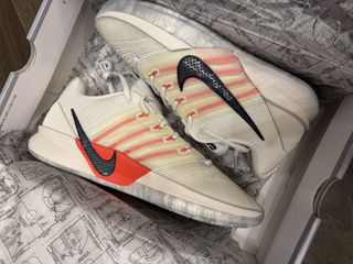（分類：）位於 。 由 byebyeu 提交（商品編號 1438237384，圖片 1）。簡介： 。