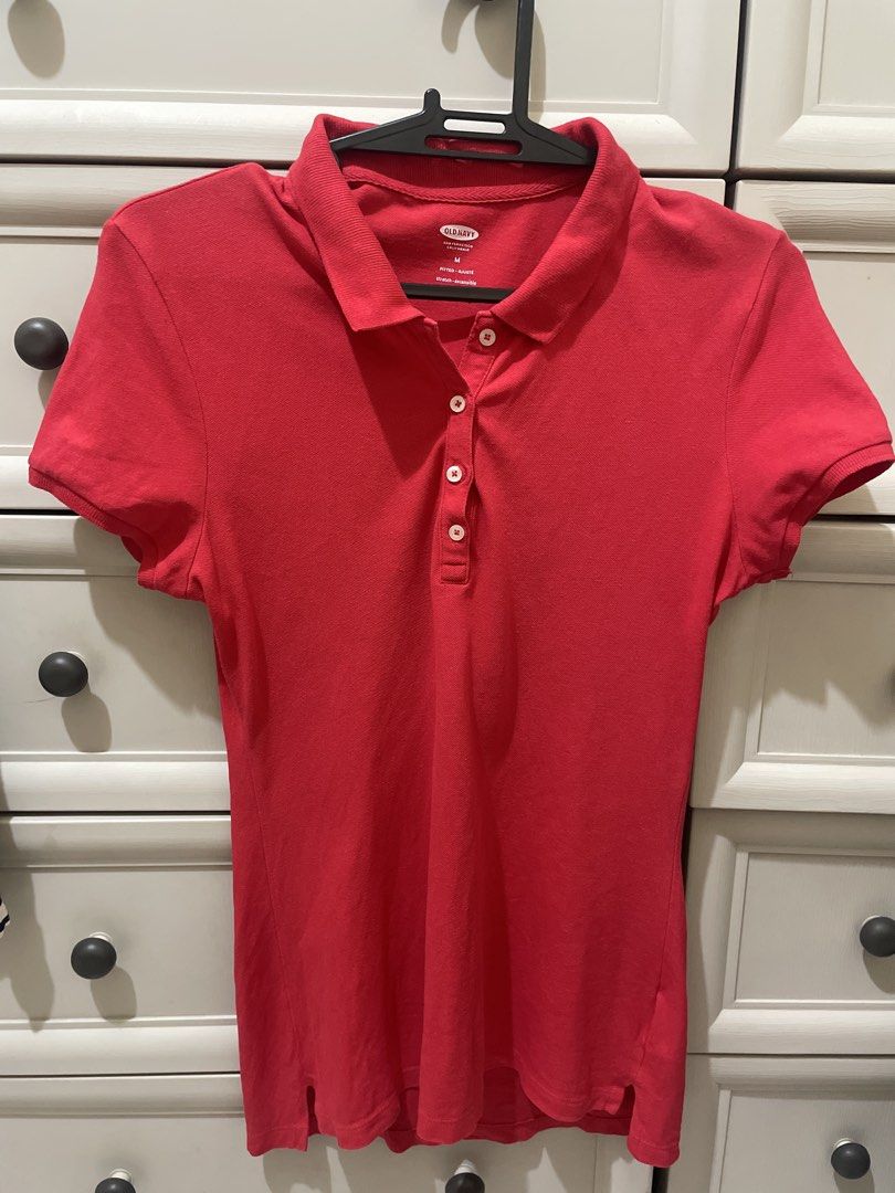 Old Navy Red Polo Shirt - Size M (Category: Shirts) located in Makati City. Submitted by thingsoncelovedph (Listing ID 1438247981, Image 1). Description: - Old Navy red polo shirt - Size: M - Features a classic polo collar - Button-down front - Made of fitted, stretchable material - Solid red color - Made in Vietnam.